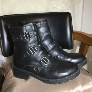 Women’s Combat Boots, Size 10